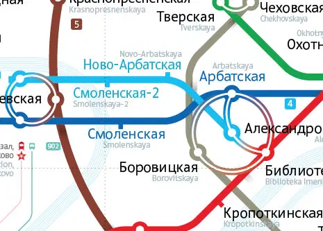 Карта показывает карту московской системы Метро с картой маршрута железнодорожной станции в центре, заполненной текстом и линиями с указанием различных остановок и маршрутов системы метро.